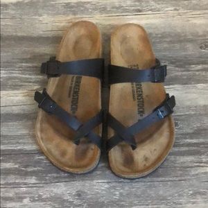 Black gently used Birkenstock’s